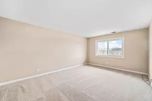 1025 S Fernandez Ave, Arlington Heights, IL 60005 - Photo 9