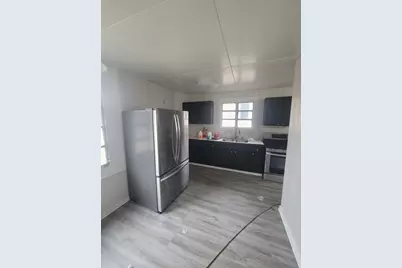 700 George Avenue, Aurora, IL 60505 - Photo 5