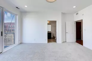 1500 W Grand Ave, Chicago, IL 60642 - Photo 17