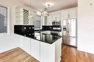 1500 W Grand Ave, Chicago, IL 60642 - Photo 13