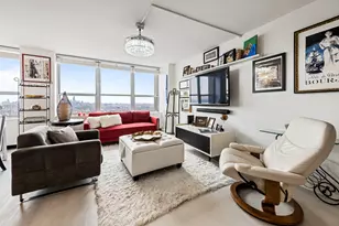 655 W Irving Park Rd, Chicago, IL 60613 - Photo 5