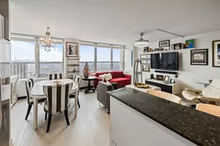 655 W Irving Park Rd, Chicago, IL 60613 - Photo 11