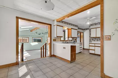 3911 Eastway Drive, Island Lake, IL 60042 - Photo 7