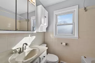 22347 S River Rd, Shorewood, IL 60404 - Photo 15