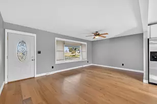 22347 S River Rd, Shorewood, IL 60404 - Photo 3