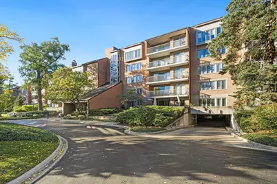 44 Park Lane #223, Park Ridge, IL 60068 - Photo 1