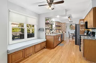 1932 Banks Dr, Elgin, IL 60123 - Photo 7