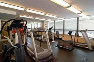 400 E Ohio St, Chicago, IL 60611 - Photo 19