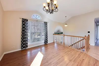 2014 Aspen Drive, Woodstock, IL 60098 - Photo 3