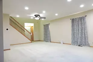 1028 Beninford Ln, Westmont, IL 60559 - Photo 3