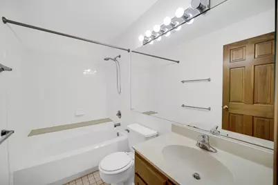 4782 Amber Circle, Hoffman Estates, IL 60192 - Photo 19