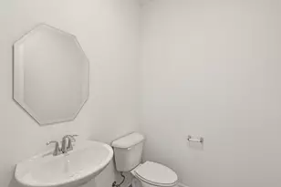 3100 Holden St, Elgin, IL 60124 - Photo 23