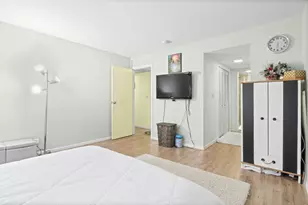 4704 Euclid Ave, Rolling Meadows, IL 60008 - Photo 11