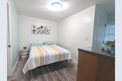 1708 N Center Street, Crest Hill, IL 60403 - Photo 9