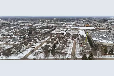 829 Linden Circle, Hoffman Estates, IL 60169 - Photo 39