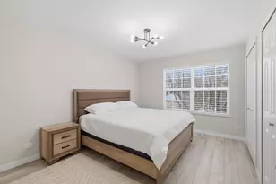 829 Linden Cir, Hoffman Estates, IL 60169 - Photo 25