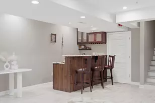 829 Linden Cir, Hoffman Estates, IL 60169 - Photo 29