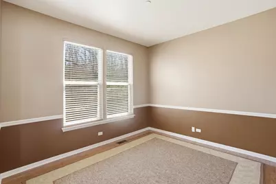 715 Blue Ridge Drive, Streamwood, IL 60107 - Photo 11