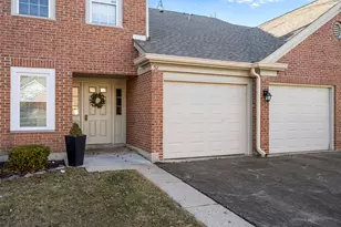 52 Brookston Dr, Schaumburg, IL 60193 - Photo 1