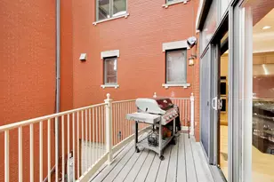 484 N Canal St, Chicago, IL 60654 - Photo 13