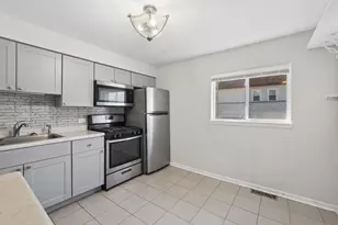 1431 Elizabeth Ave, North Chicago, IL 60064 - Photo 5