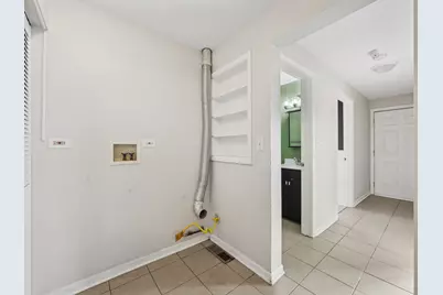 1431 Elizabeth Avenue, North Chicago, IL 60064 - Photo 21