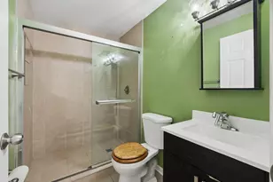 1431 Elizabeth Ave, North Chicago, IL 60064 - Photo 17