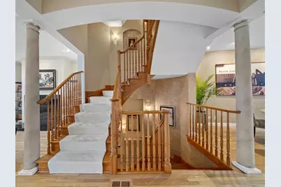 2048 Valor Court, Glenview, IL 60026 - Photo 23