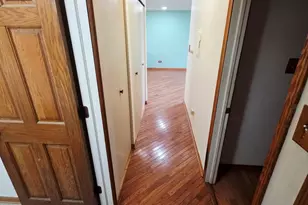 1045 Higgins Quarters Dr, Hoffman Estates, IL 60169 - Photo 19