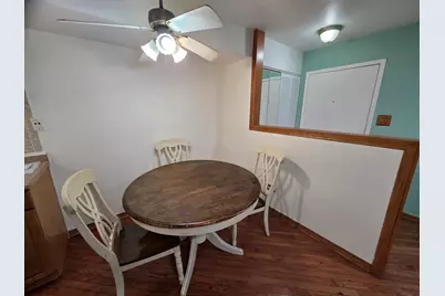 1045 Higgins Quarters Drive #4-101, Hoffman Estates, IL 60169 - Photo 7