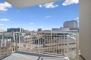 1640 Maple Ave, Evanston, IL 60201 - Photo 15