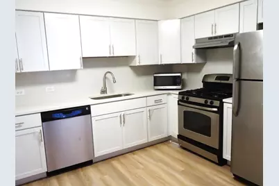 2818 Dundee Road #11A, Northbrook, IL 60062 - Photo 3