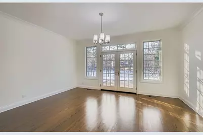 1161 Gavin Court, Lake Forest, IL 60045 - Photo 7