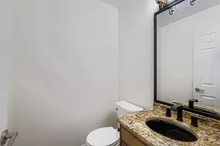 1161 Gavin Ct, Lake Forest, IL 60045 - Photo 29