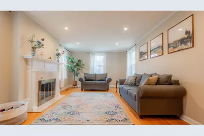 803 S Vine Avenue, Park Ridge, IL 60068 - Photo 3