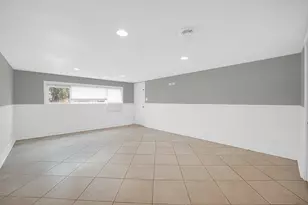 9523 S Kostner Ave, Oak Lawn, IL 60453 - Photo 15