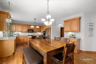 201 Violet Ln, Batavia, IL 60510 - Photo 17