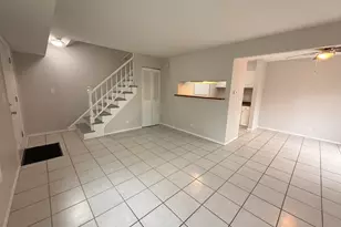 2167 N Heather Ln, Palatine, IL 60074 - Photo 5