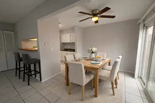 2167 N Heather Ln, Palatine, IL 60074 - Photo 7