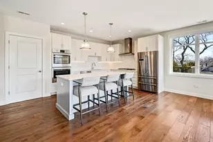 4441 Wolf Rd, Western Springs, IL 60558 - Photo 3