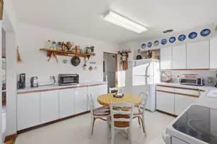 731 N Gibbons Ave, Arlington Heights, IL 60004 - Photo 11