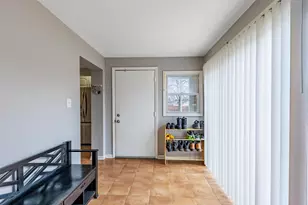 6258 W Patterson Ave, Chicago, IL 60634 - Photo 17