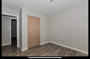 2923 Ezra Ave N, Zion, IL 60099 - Photo 17