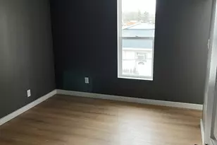 102 E Stanton St, Streator, IL 61364 - Photo 3