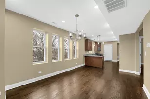 7316 S Rockwell St, Chicago, IL 60629 - Photo 5