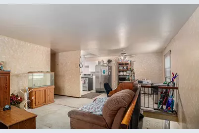 337 Mallard Court, Vernon Hills, IL 60061 - Photo 3