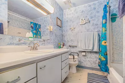 337 Mallard Court, Vernon Hills, IL 60061 - Photo 11