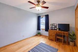 1474 Haar Ln, Elk Grove Village, IL 60007 - Photo 25