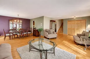 1474 Haar Ln, Elk Grove Village, IL 60007 - Photo 5