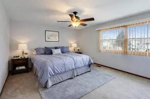 1474 Haar Ln, Elk Grove Village, IL 60007 - Photo 19